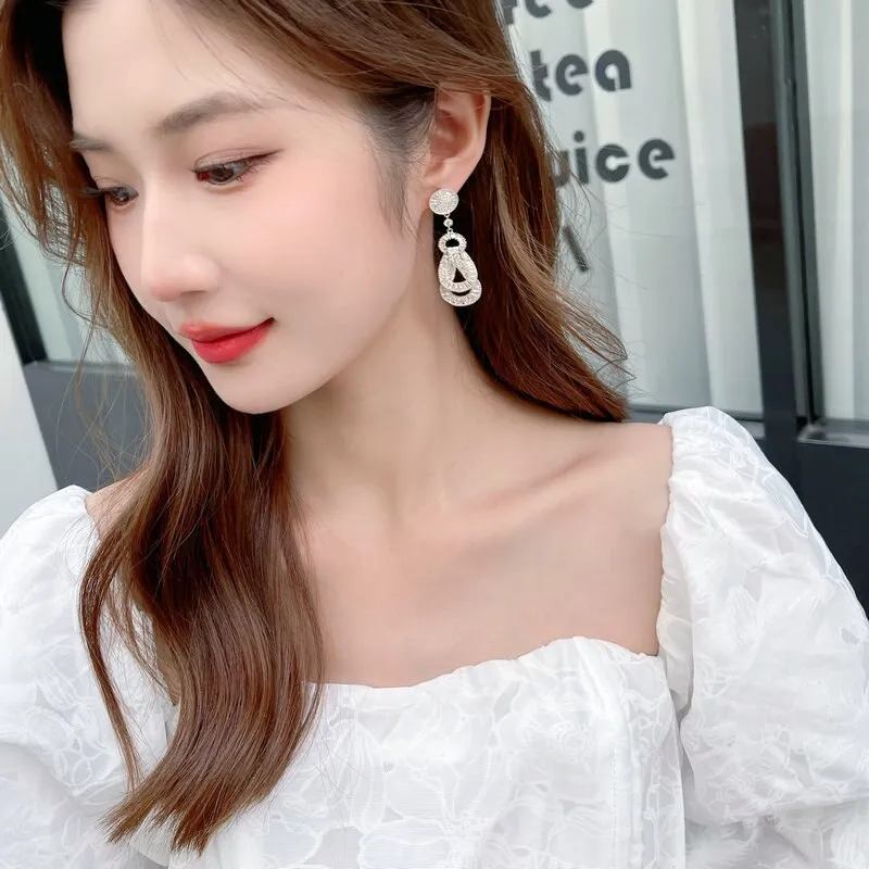 S925 Silver Needle  Cubic Zircon Inlaid Design Knot Earrings Light Luxury Long Wedding Party Earrings Wholesale LYG166
